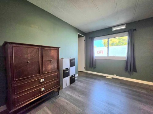 500 4 Street Nw, Slave Lake, AB 