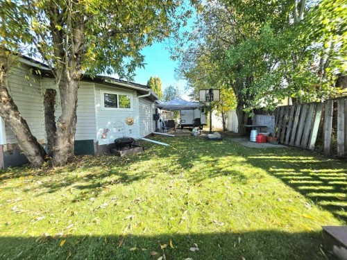 500 4 Street Nw, Slave Lake, AB 