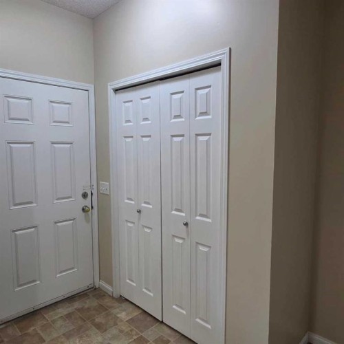 4-624 41 Street, Edson, AB 