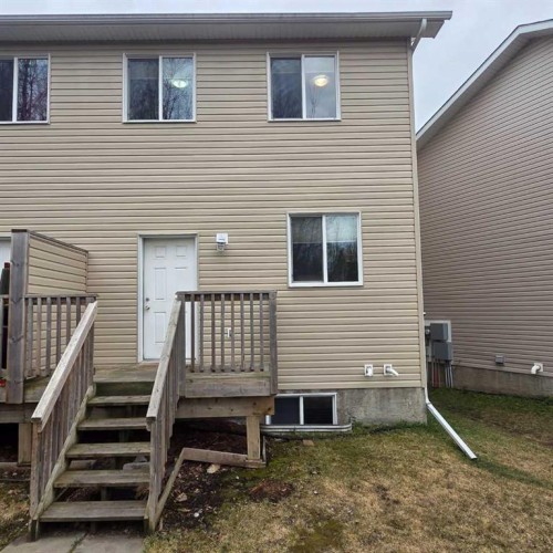 4-624 41 Street, Edson, AB 