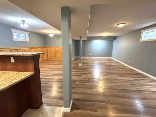 7 Chaisson Crossing, Whitecourt, AB 