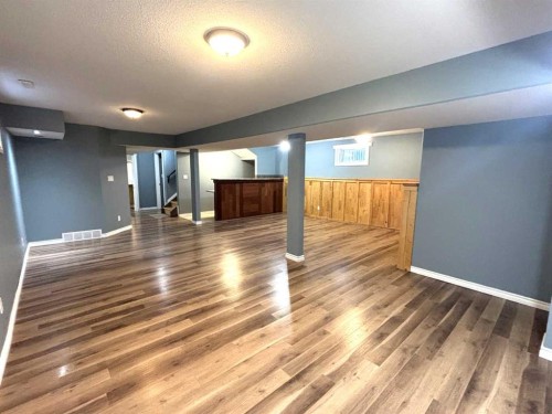 7 Chaisson Crossing, Whitecourt, AB 