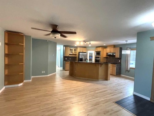 7 Chaisson Crossing, Whitecourt, AB 