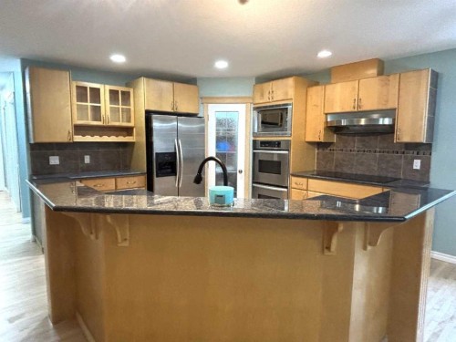 7 Chaisson Crossing, Whitecourt, AB 