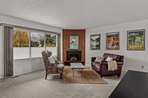 32 Mount Peechee Place, Canmore, AB 