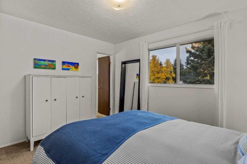 32 Mount Peechee Place, Canmore, AB 