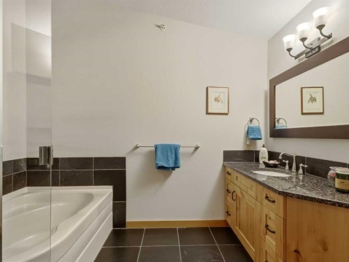 302-801 Benchlands Trail, Canmore, AB 