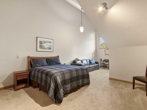 302-801 Benchlands Trail, Canmore, AB 