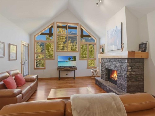 302-801 Benchlands Trail, Canmore, AB 
