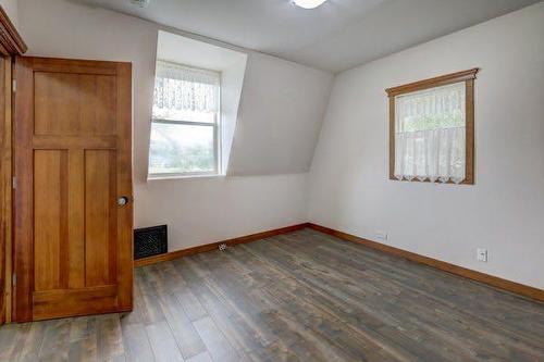 1507 2 Avenue Nw, Drumheller, AB - Indoor Photo Showing Other Room