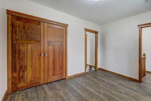 1507 2 Avenue Nw, Drumheller, AB - Indoor Photo Showing Other Room