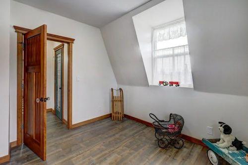 1507 2 Avenue Nw, Drumheller, AB - Indoor Photo Showing Other Room