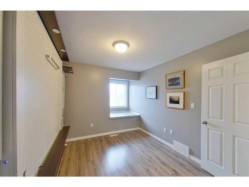 109 Pope Bay, Fort Mcmurray, AB - Indoor Photo Showing Other Room