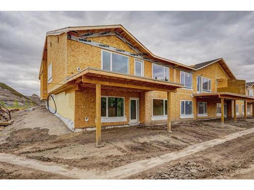 22 Garden Way, Drumheller, AB - Outdoor