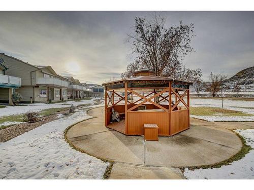 24 Garden Way, Drumheller, AB - Outdoor