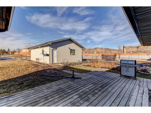 221 13 Street Nw, Drumheller, AB - Outdoor With Exterior