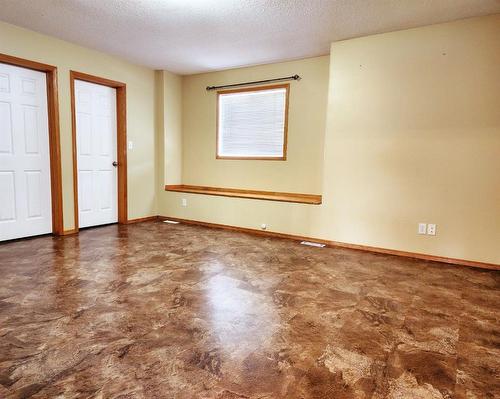 59 Upland Place, Brooks, AB - Indoor Photo Showing Other Room