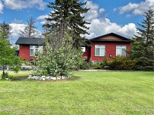302 1 Avenue, Rolling Hills, AB - Outdoor