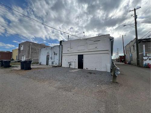 338 Centre Street, Drumheller, AB 