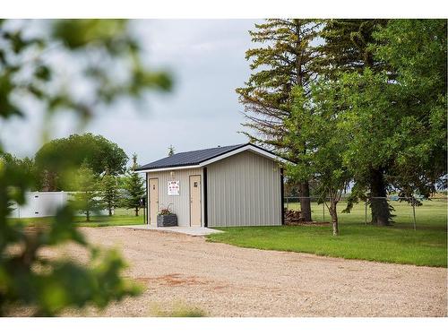 4 Cottonwood Crescent, Rosemary, AB 