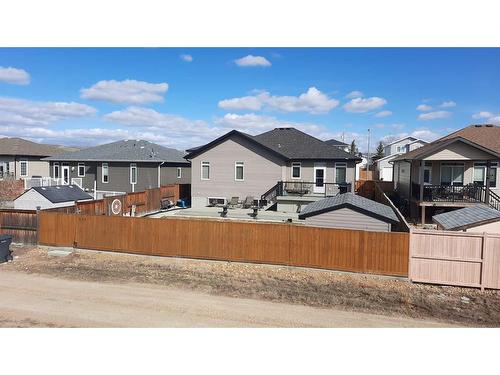 620 Bankview Drive, Drumheller, AB - Outdoor