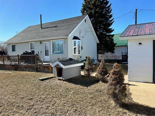 114 2 Avenue Se, Youngstown, AB - Outdoor With Exterior