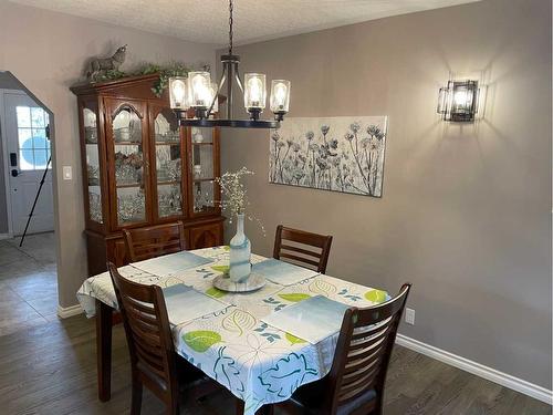 16 Evergreen  Park Close, Brooks, AB - Indoor Photo Showing Dining Room