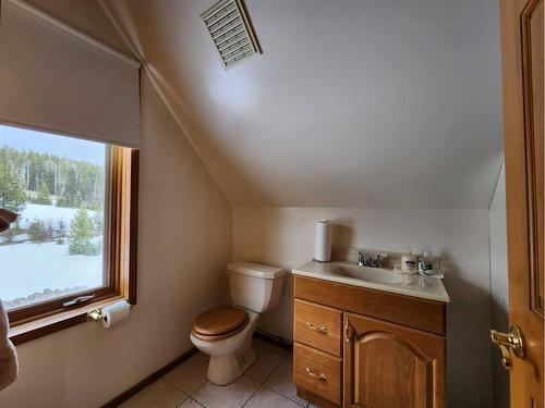 Rr 184, Rural Yellowhead County, AB - Indoor Photo Showing Bathroom
