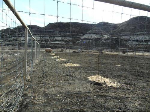 55 Centre Street, Drumheller, AB -  Photo Showing Other Room