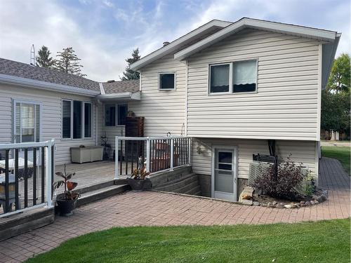 525 8 Avenue, Bassano, AB - Outdoor With Deck Patio Veranda With Exterior