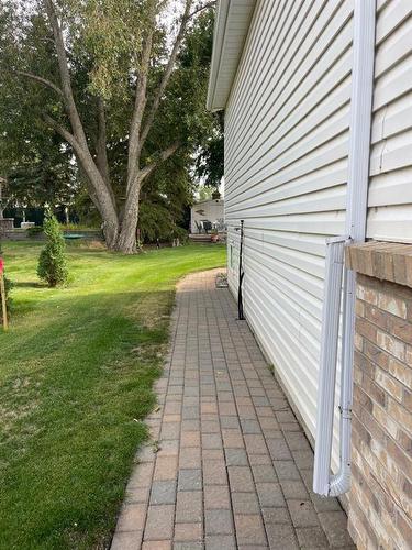 525 8 Avenue, Bassano, AB - Outdoor