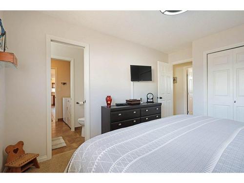 113 1St Avenue West, Delia, AB - Indoor Photo Showing Bedroom