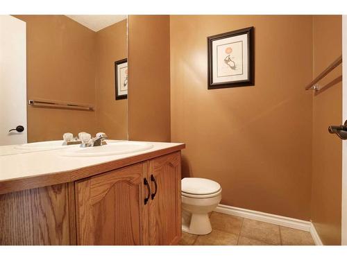 46-108 Garrow Avenue, Brooks, AB - Indoor Photo Showing Bathroom