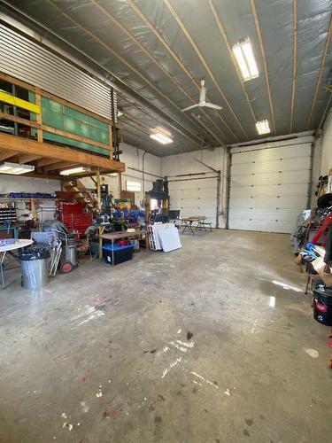 171080 Hwy 875, Rural Newell, County Of, AB - Indoor Photo Showing Garage