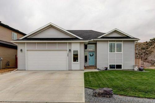 149 10 Avenue Se, Drumheller, AB - Outdoor With Facade