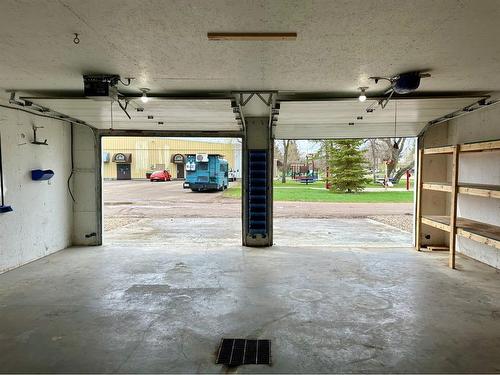 105 Railway Avenue, Rosemary, AB - Indoor Photo Showing Garage