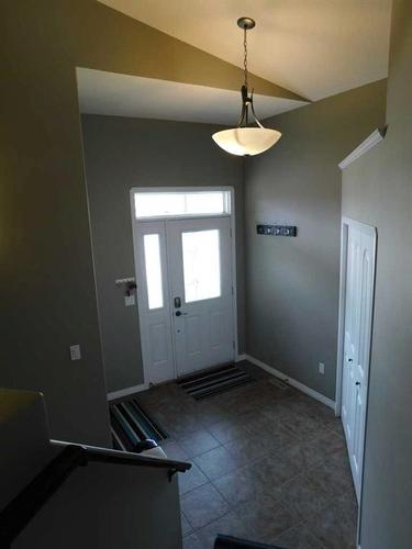 24 Meadowbrook Court East, Brooks, AB - Indoor Photo Showing Other Room