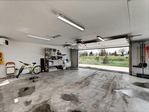 172 Pleasant Park Road West, Brooks, AB - Indoor Photo Showing Garage