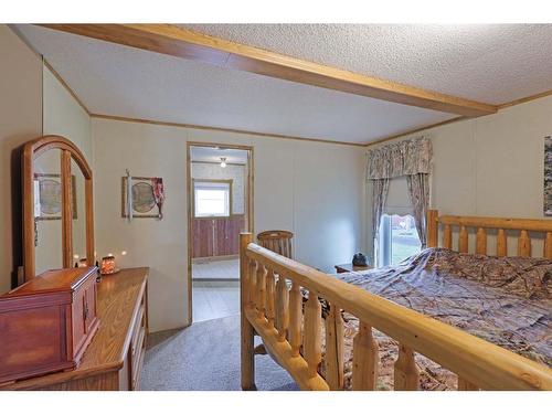 10329 202 Township, Rural Cypress County, AB - Indoor Photo Showing Bedroom