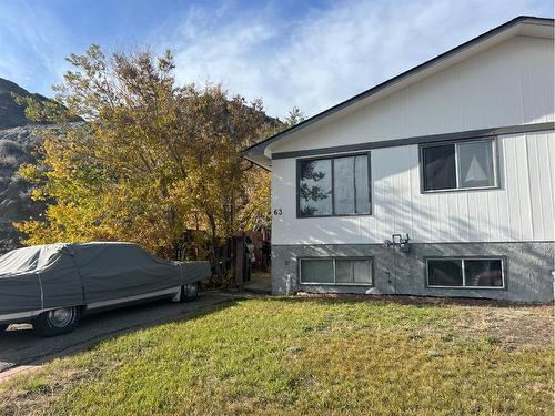 63 Hunts Drive, Drumheller, AB - Outdoor