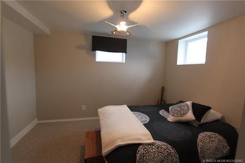 605 6 Avenue East, Drumheller, AB - Indoor Photo Showing Other Room