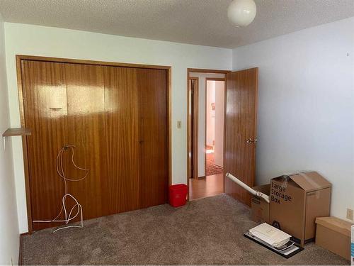 606 Palliser Trail, Hanna, AB - Indoor Photo Showing Other Room