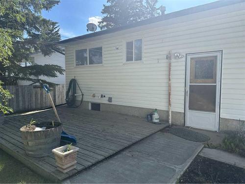 606 Palliser Trail, Hanna, AB - Outdoor With Exterior