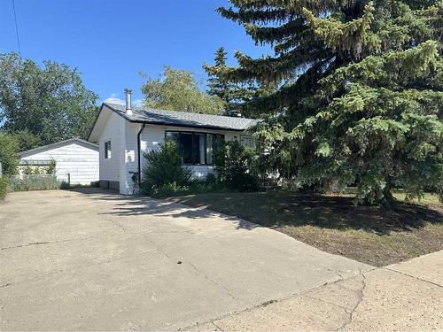 606 Palliser Trail, Hanna, AB - Outdoor