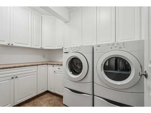 110 Coventry Crescent Ne, Calgary, AB - Indoor Photo Showing Laundry Room