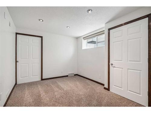110 Coventry Crescent Ne, Calgary, AB - Indoor Photo Showing Other Room