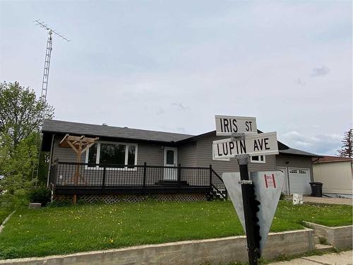 534 Iris Street, Rosemary, AB - Outdoor With Deck Patio Veranda