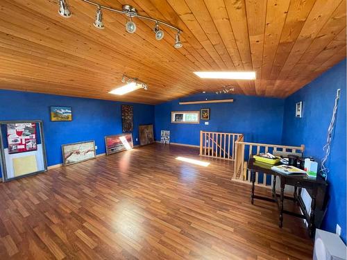202082 Hwy 873, Rural Newell, County Of, AB - Indoor Photo Showing Other Room