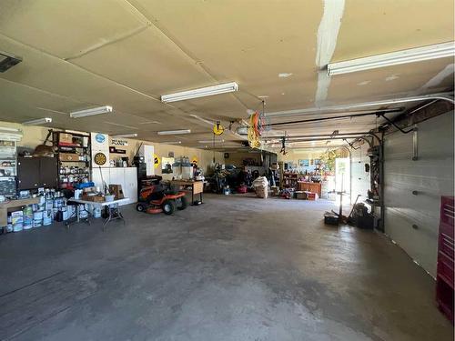 202082 Hwy 873, Rural Newell, County Of, AB - Indoor Photo Showing Garage
