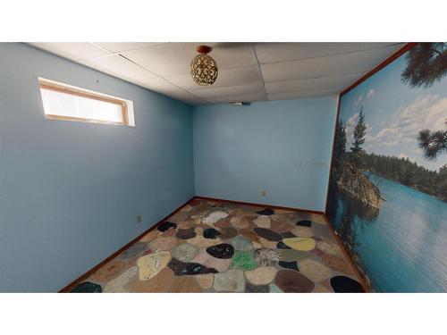 808 3 Avenue, Bassano, AB - Indoor Photo Showing Other Room